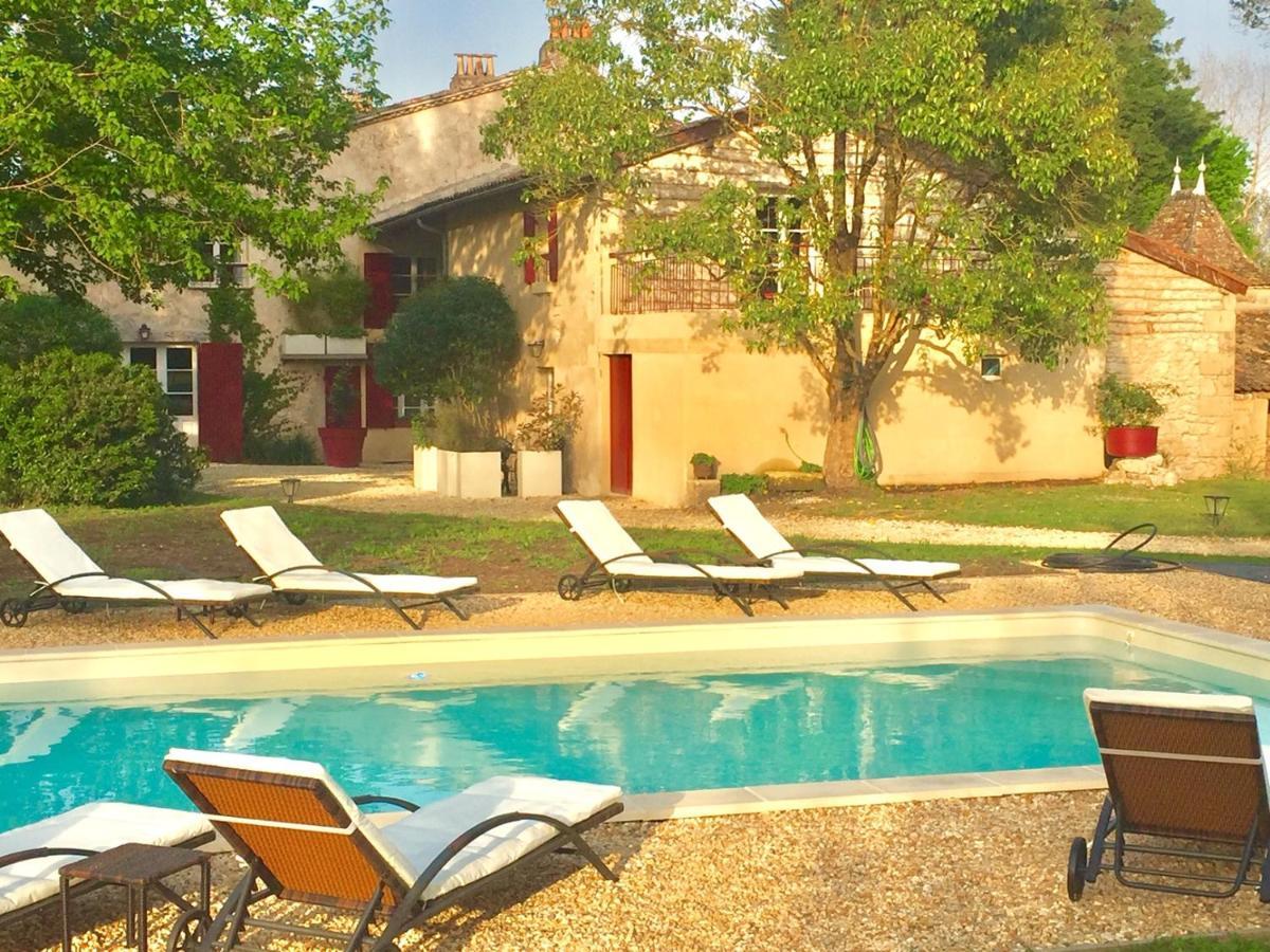La Carreterie - Maison De Famille{S} Pineuilh Exterior foto